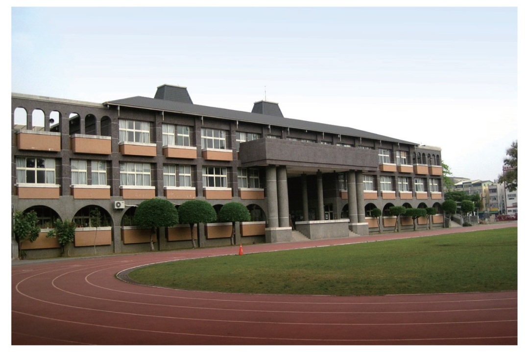 中正國民小學學校照片